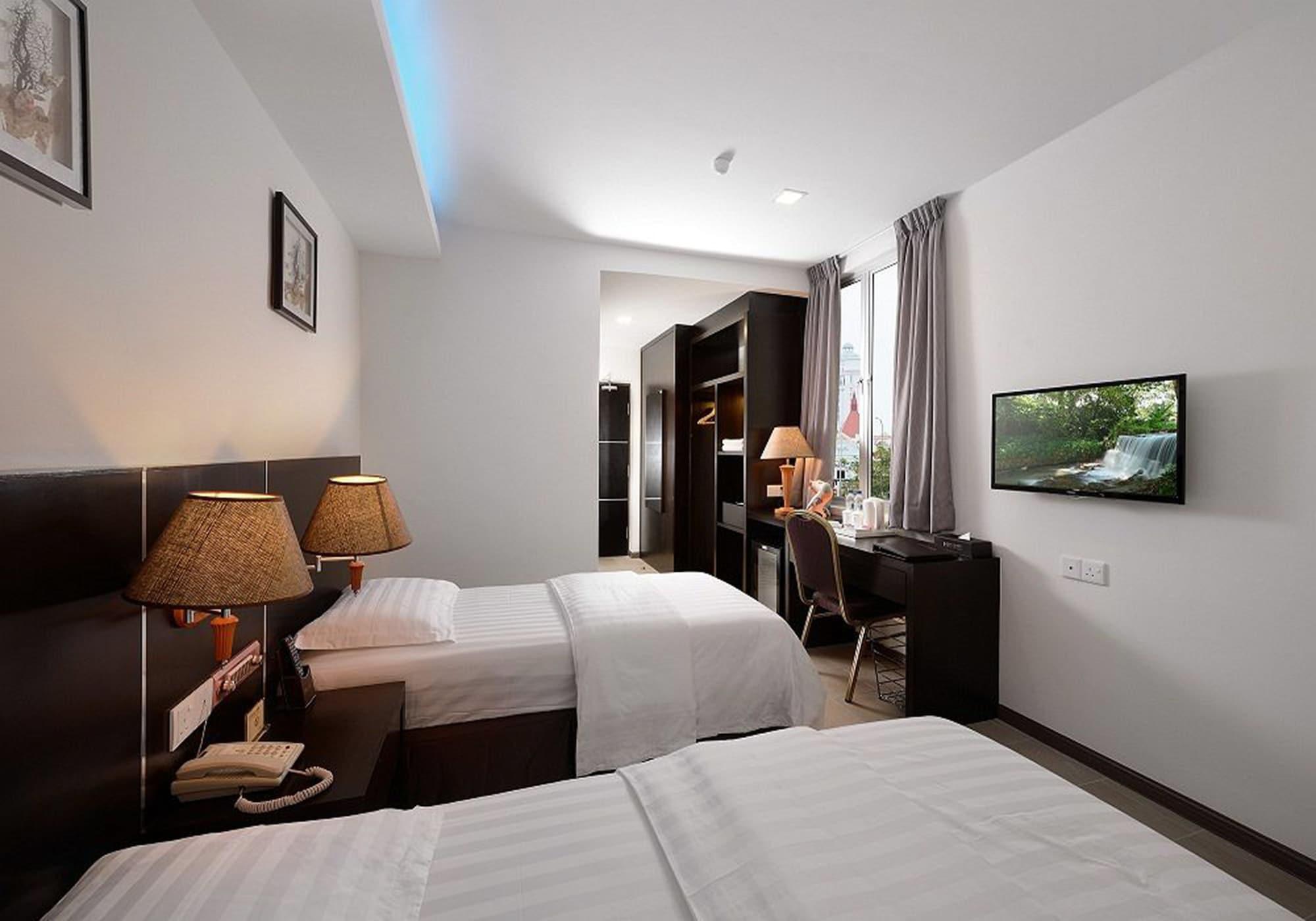 E-Red Hotel Bandar Perda Bukit Mertajam Esterno foto