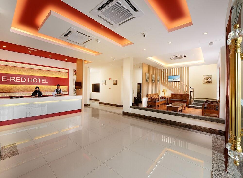 E-Red Hotel Bandar Perda Bukit Mertajam Esterno foto